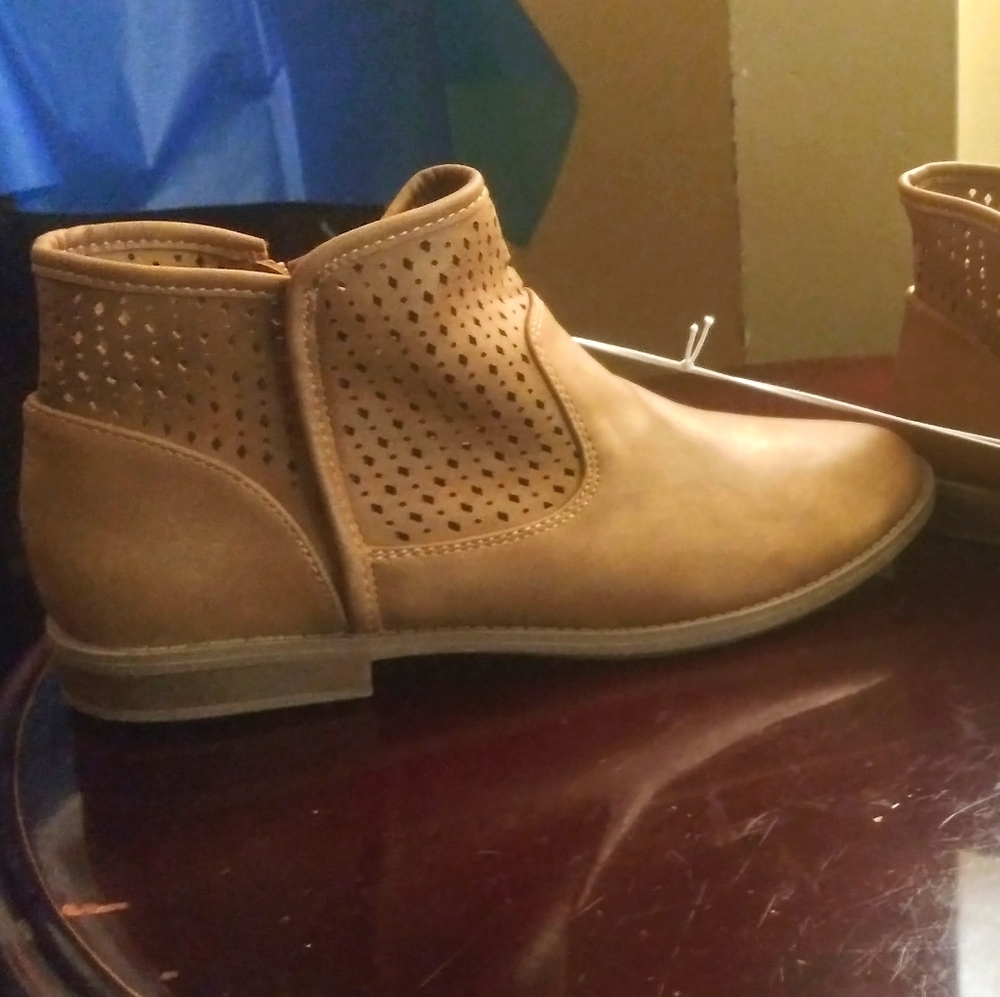 Women's ankle boots